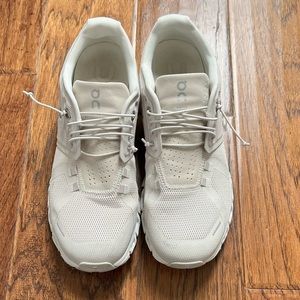 On Cloud Women’s Sneakers